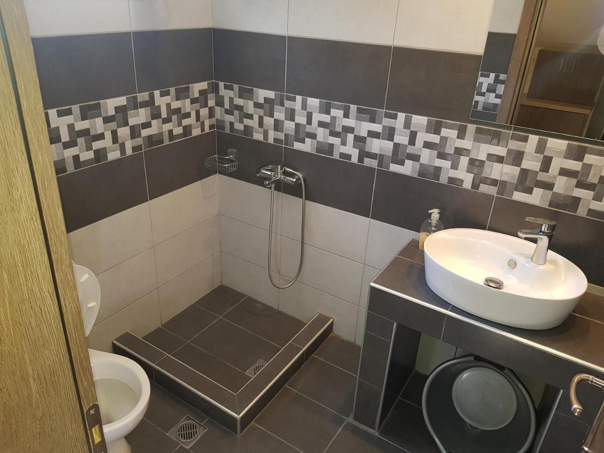 Villa Giannis Apartments Nea Vrasna Bagian luar foto